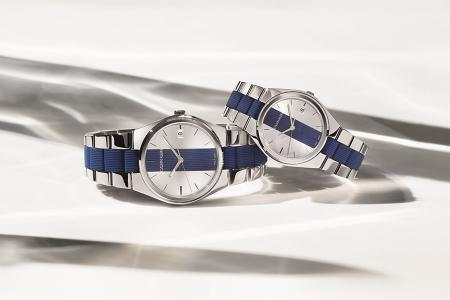 CALVIN KLEIN Contrast