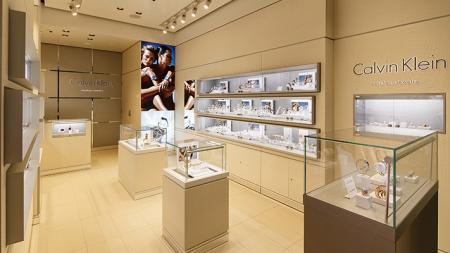 CALVIN KLEIN ĐÃ MỞ 56 CỬA HÀNG MỚI TẠI ANH QUỐC TỪ ĐẦU NĂM NAY